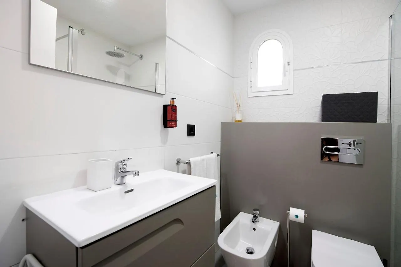 נובו סנקטי פטרי Maria Del Mar Sea Apartment 0*, נובו סנקטי פטרי